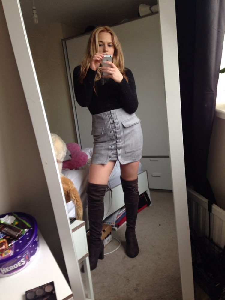 Smoves Women's Vintage High Waist External Pocket Tight Suede Lace Up Skirt Autumn Winter Thick Pencil Skirt Preppy Mini Skirt