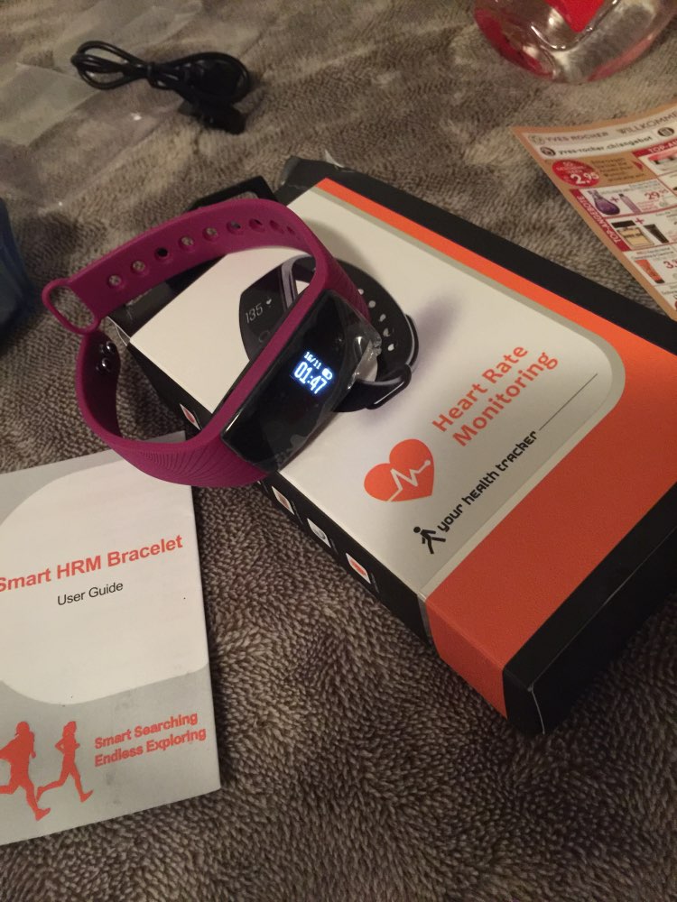 ID107 Activity Tracker Monitor Cardiaco Smartband Heart Rate Smart Band VS Fit Bit Miband 2 Mi Band 1s Fitbits Smart Wristband