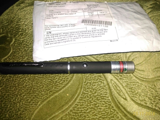 High Quality Red/Green Laser Pointer 5mW Powerful 500M Laser Pen Professional Lazer pointer With 2*AAA Battery For Teaching