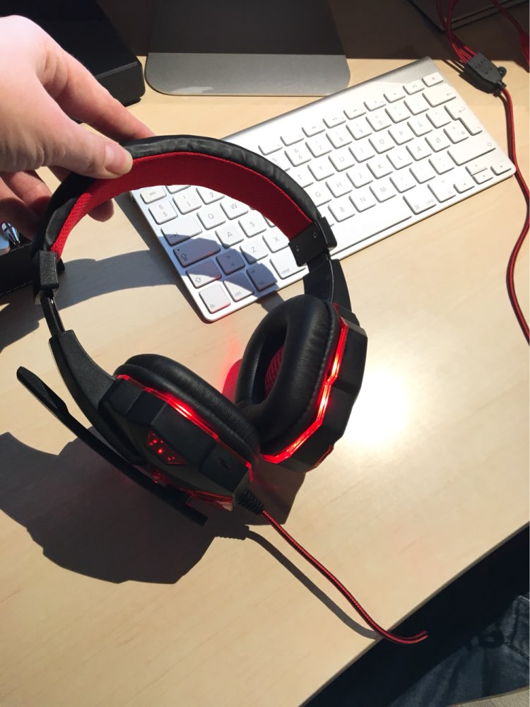 Game Headphone with Microphone PC780 Bass Stereo Game Headphone High Quality Super Bass HD Headset Noise Cancelling