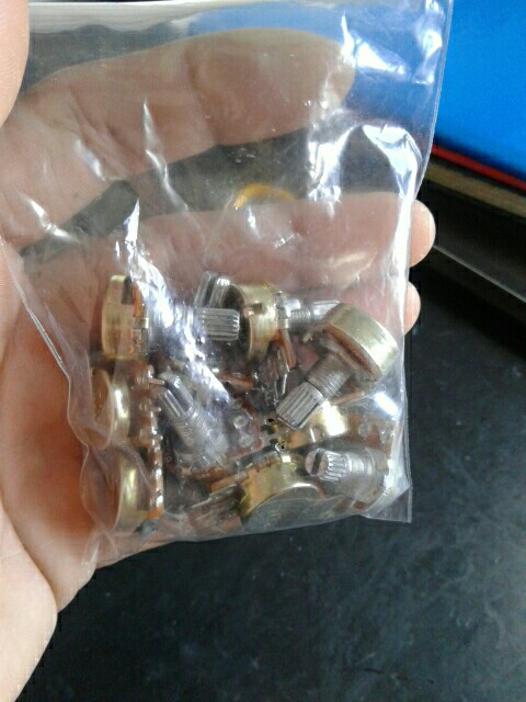 5PCS 10K ohm WH148 B10K 3pin Linear Potentiometer 15mm Shaft With Nuts And Washers Hot free shipping