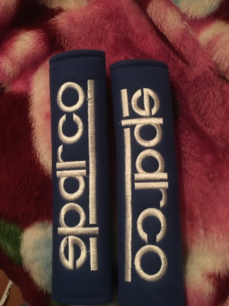 One Pair NEW Seat Belt Cover Shoulder Pads with White SPARCO color Red Blue Black seat belt fit Car Cushion Mat car styling