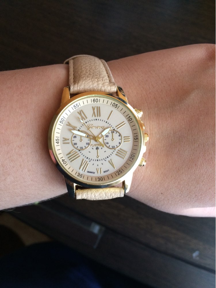 Lovesky 2016 Hot Sale Fashion Women Watch Luxury Classic Roman Numerals Faux Leather Analog Quartz Wrist Watches Wholesale