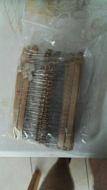 860pcs Resistor Kit 0.25W Watt 43values X 20pcs Resistencias Resistor Pack Carbon Film Resistance 1-1MOhm OHMs 1/4W Carbon Film