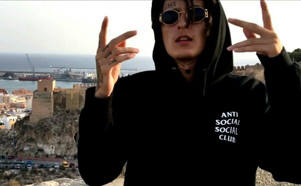YEEZUS ANTI SOCIAL SOCIAL CLUB ASSC Hooded Punk Hoodie Men in Kanye Mens Hoodies and Sweatshirts Hip Hop xxl