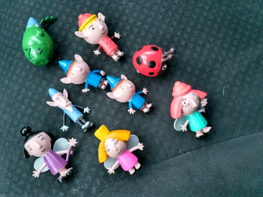 9pcs/lot Ben Holly's Little Kingdom Anime Figures Anime Cartoon Toys The Latest Gift Ben and Holly Little Kingdom Send In Random
