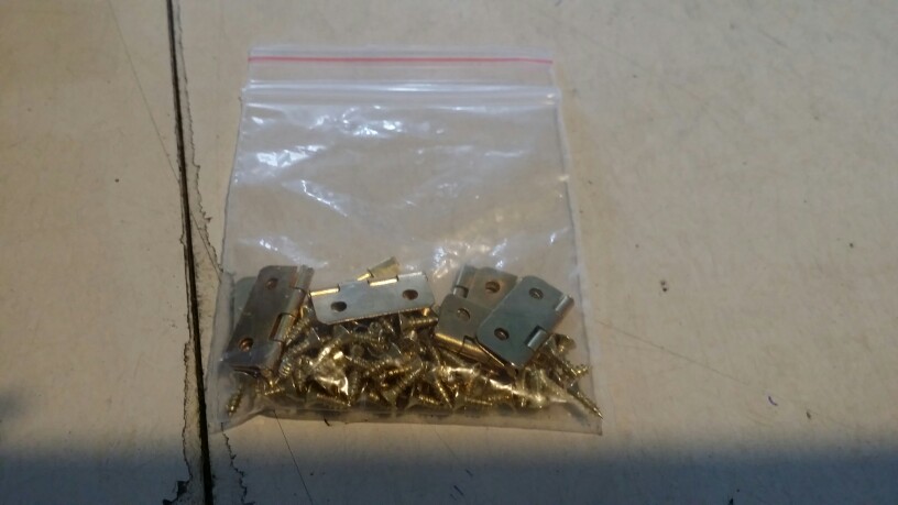 10Pcs Kitchen Cabinet Door Hinges Furniture Accessories 4 Holes Gold Drawer Hinges for Jewelry Boxes Furniture Fittings 18x16mm