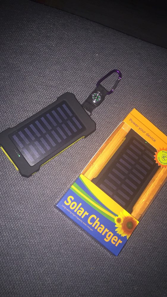  Solar Power Bank 20000mAh Dual USB Port Outdoor Waterproof Power Bank with LED Light compa Solar Charger for iPhone iPad