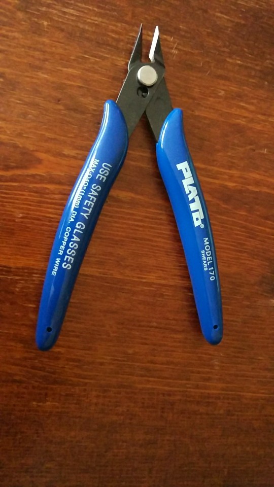 Jelbo Wire Stripper Knife Crimper Pliers Crimping Tool Cable Stripping Wire Cutter Multi Tools Cut Line Pocket Multitool