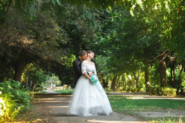 Free Shipping Sale Women Petticoat 3 Hoop Ball Gown Bone Full Crinoline Petticoat Wedding Skirt Wedding Accessories Underskirt