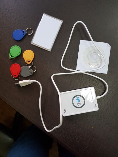 ACR122u NFC Reader Writer 13.56Mhz RFID Copier Duplicator + 5pcs UID Card + 5pcs UID  Tag +SDK + M-ifare Copy Clone Software