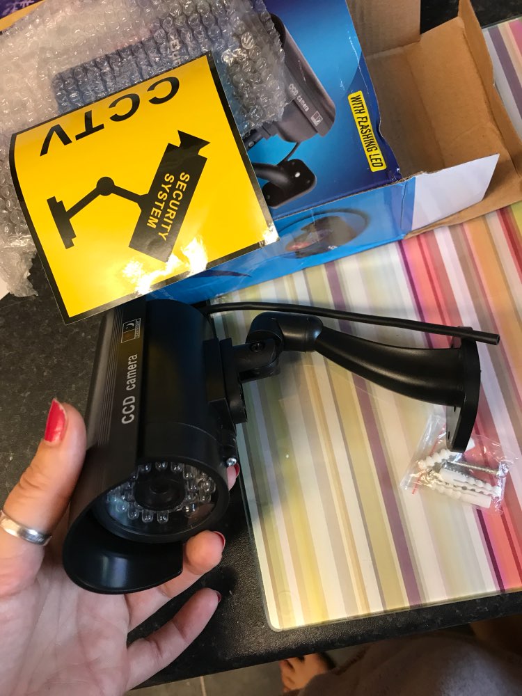 Waterproof Dummy CCTV Camera With Flashing LED For Outdoor or Indoor Realistic Looking Fack Camera for Security
