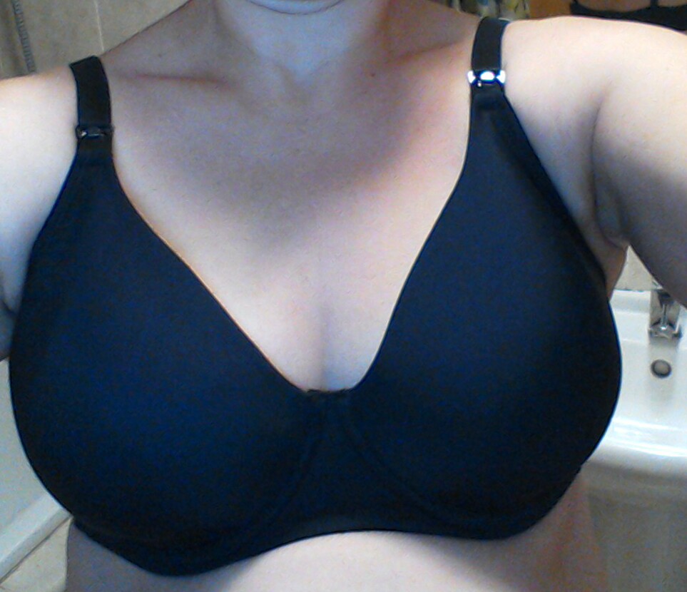 Breastfeeding Padded Underwire Nursing Bra with Full Sling 32-40 B C D DD