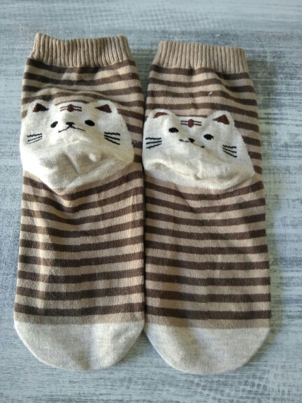 New brand 2015 Hot 3D Animals Striped Cartoon Women Cat Footprints Cotton Socks