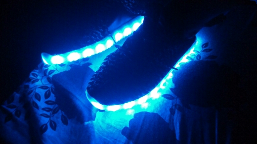 Led Luminous Shoes for Adults Women USB Led Light Up Shoes Glowing Chaussure Tenis Led Femme Flashing Lights Men Casual Shoes